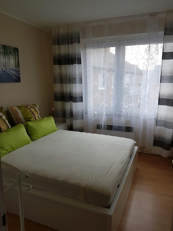 Apartment Am Kaiserplatz Düren - Eifel エクステリア 写真
